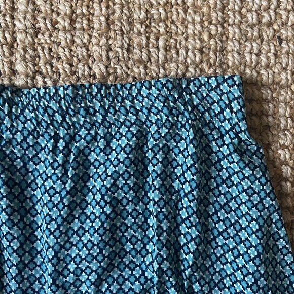 Blue Flowy H&M Printed Skirt - Picture 2 of 4